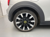 MINI Hatch 3 Portes Cooper SE 184 ch Edition Premium