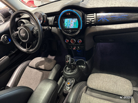 MINI (F56) COOPER 136 EDITION HEDDON STREET BVA7 3P