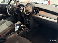 MINI Hatch 75 ch One Pack Docklands