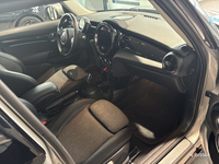 MINI Hatch 5 Portes Cooper 136 ch DKG7 Essential