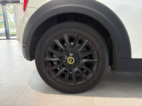 MINI Hatch 3 Portes Cooper SE 184 ch Edition Premium