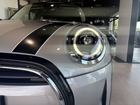 MINI (F55) COOPER 136 ESSENTIAL BVA7