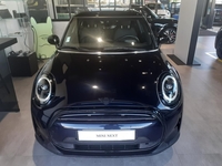MINI (F56) COOPER 136CH EDITION CAMDEN BVA7