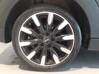 MINI (F55) COOPER 136CH DKG7 PREMIUM 5P