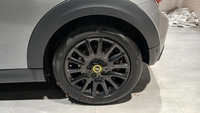 MINI (F56) COOPER SE 184 EDITION PREMIUM