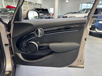 MINI Hatch 5 Portes One 102 ch Edition Camden