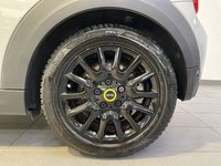 MINI Hatch 3 Portes Cooper SE 184 ch Edition Camden