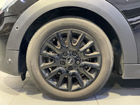 MINI Hatch 3 Portes One 102 ch BVA7 Edition Greenwich