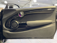 MINI Hatch 3 Portes One 102 ch BVA7 Edition Greenwich