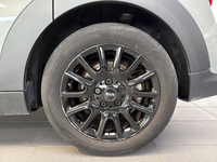 MINI Hatch 5 Portes One 102 ch DKG7 Edition Camden