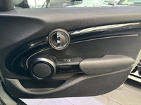 MINI Hatch 5 Portes One 102 ch DKG7 Edition Camden