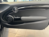 MINI Hatch 3 Portes Cooper SE 184 ch Essential