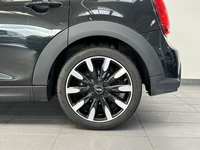 MINI Hatch 5 Portes Cooper 136 ch DKG7 Edition Premium