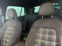VOLKSWAGEN Golf Hybride Rechargeable 1.4 TSI 204 DSG6 GTE