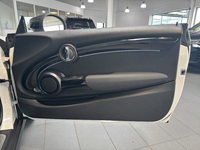 MINI Hatch 3 Portes Cooper 136 ch DKG7 Edition Camden
