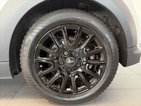 MINI Hatch 3 Portes Cooper 136 ch DKG7 Edition Resolute Plus