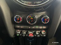MINI Hatch 5 Portes Cooper 136 ch DKG7 Edition Resolute Plus