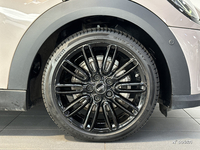 MINI Hatch 5 Portes Cooper 136 ch DKG7 Edition Premium Plus