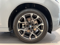 BMW (G45) 30E XDRIVE 299 M SPORT BVA8