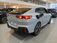 BMW iX2 eDrive20 204 ch M SPORT (U10)