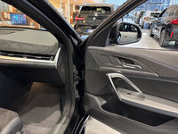 BMW iX2 eDrive20 204 ch M SPORT (U10)