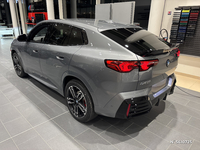 BMW iX2 eDrive20 BVA M SPORT (U10)