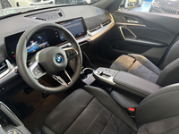BMW iX2 eDrive20 204ch BVA M Sport