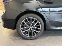 BMW Active Tourer 220i 170 ch DKG7 M Sport (U06)