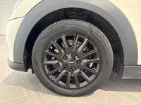 MINI Hatch 3 Portes One 102 ch Edition Camden