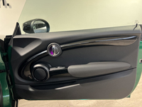 MINI Hatch 3 Portes Cooper 136 ch Edition Greenwich