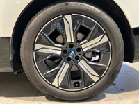 BMW iX xDrive50 523ch