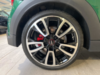 MINI Hatch 3 Portes John Cooper Works 231 ch BVA8 Finition JCW Ultimate