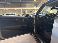 MINI Hatch 3 Portes Cooper SE 184 ch Essential