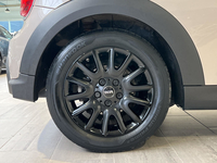 MINI Hatch 3 Portes Cooper 136 ch DKG7 Edition Premium Plus