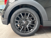 MINI Hatch 3 Portes Cooper 136 ch DKG7 Edition Premium