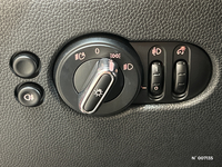 MINI Hatch 3 Portes One 102 ch Essential