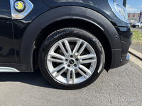MINI (F60) COOPER SE ALL4 224 EXQUISITE BVA