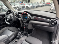 MINI Hatch 3 Portes One 102 ch Edition Heddon Street