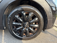 MINI COUNTRYMAN COOPER 136 CH LONGSTONE BVA7