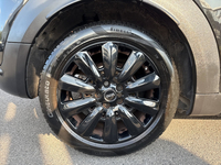 MINI COUNTRYMAN COOPER 136 CH LONGSTONE BVA7