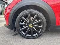 MINI (F56) COOPER SE 184 CH FINITION YOURS