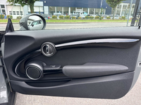 MINI (F56) COOPER 136 BLACKFRIARS