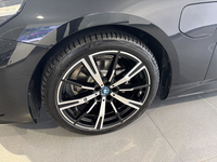 BMW (G60) 530E XDRIVE 299 M SPORT