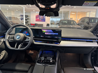 BMW (G60) 530E XDRIVE 299 M SPORT