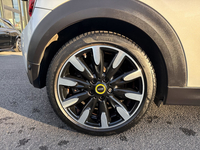 MINI (F56) COOPER SE 184 ESSENTIAL BVA