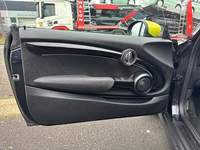 MINI Hatch 3 Portes Cooper SE 184 ch Edition Camden