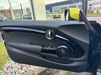 MINI (F56) COOPER SE 184 PREMIUM PLUS BVA
