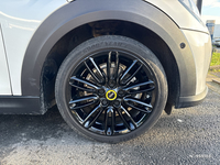 MINI (F56) COOPER SE 184 PREMIUM PLUS BVA