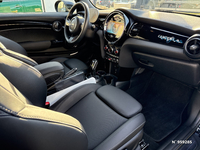 MINI (F56) COOPER 136 CAMDEN BVA7