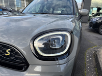 MINI (F60)  COUNTRYMAN COOPER SE ALL4 220 PREMIUM BVA6